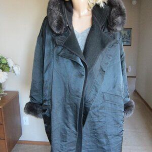 VIntage LINDA LUNDSTROM LA PARKA BLACK WOOL COAT AND LINER FAUX FUR SIZE L/XL